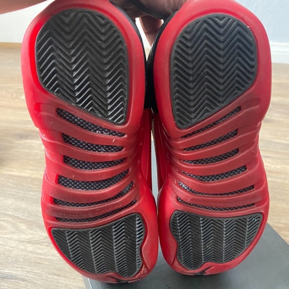 Jordan Retro 12 “Flu Game” - Picture 5 of 5
